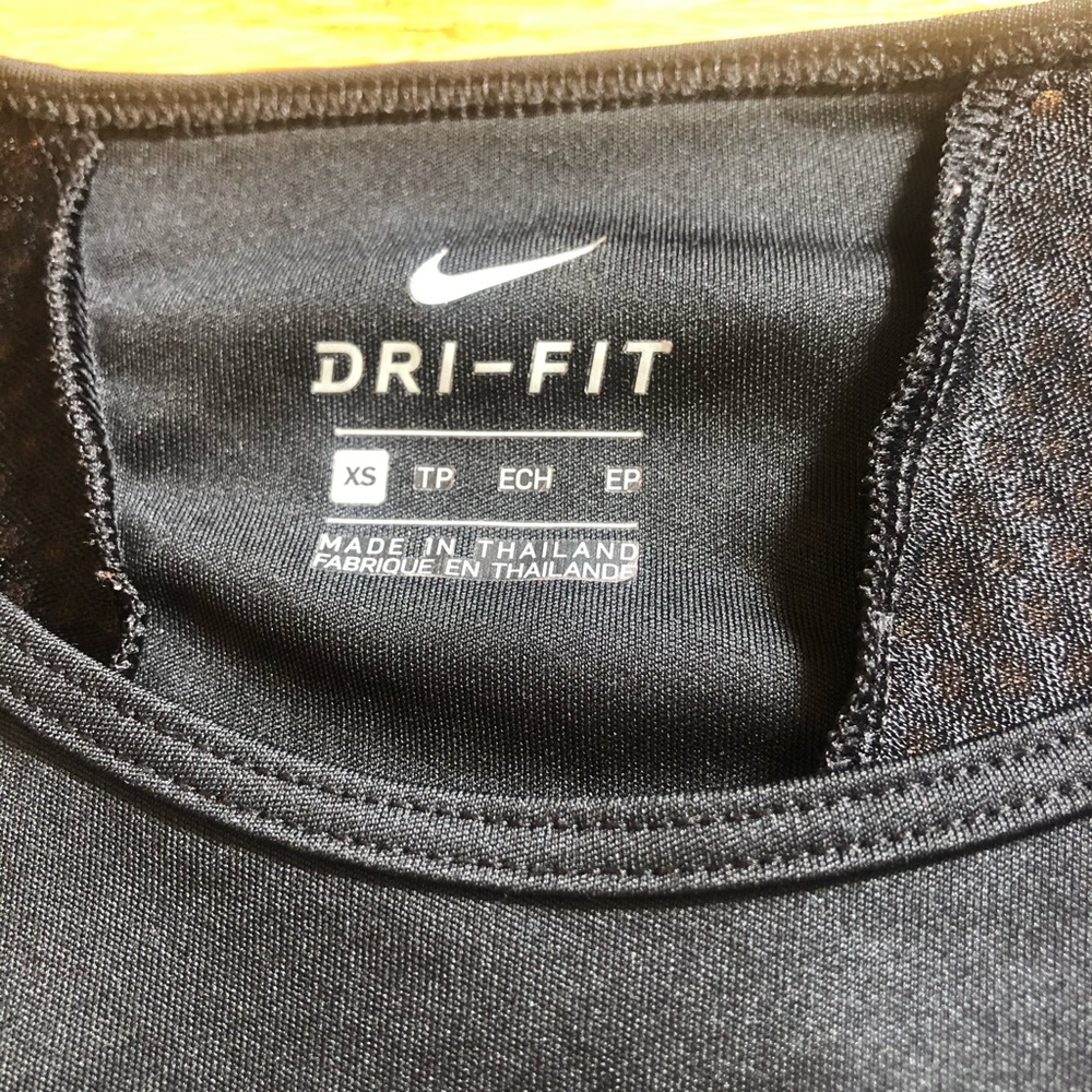 NIKE Dri-Fit Tee - Picture 3 of 3